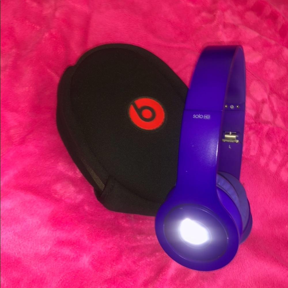 Beats Solo HD - Drenched in Purple